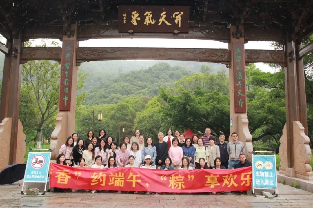 美女啪啪啪